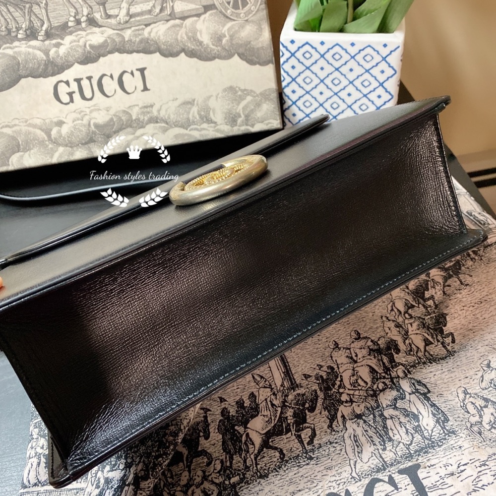 GUCCI GG-Ring Leather Shoulder Bag - Picture 4 of 13